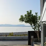 Melenia\'S Sea Front House