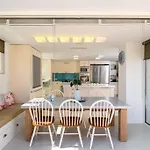 Luxurious Villa Malomar