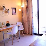 Central Square Appartment With Panoramic View