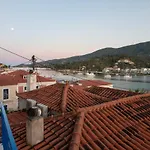 Poros Home