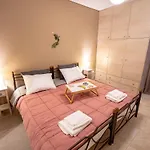 Anthia Seaview Apartment