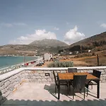 George Seafront Suites