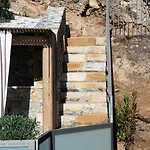 Arhondiko Luxury House