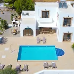 Villa Navarone With Private Pool
