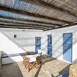 Serifos Houses Diasella