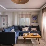 Dione Villa