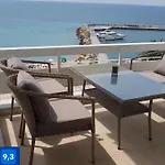 Luxury Apartment On The First Line !