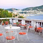 Mirini Hotel