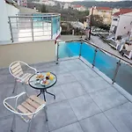 Rent House Diamond