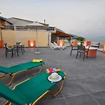 Alexandra Apartment