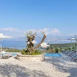 Villa White Stone By Rodostamo Collection