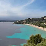 Villa Aeolos