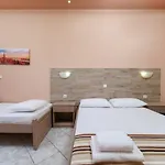 Meni Studios