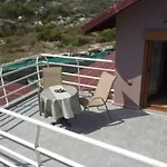 Yotopia House