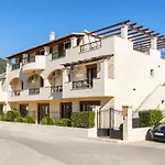 Lemon Tree Corfu Apartments By Konnect