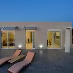Adorno Pequeno Luxury Villa