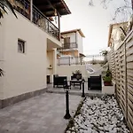Aiora Yard