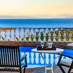 Eva\'S Luxury Villa