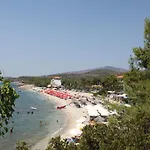 House Ekton