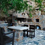 Eutuxia Sea&Mountain Apartment - Tsoutsouros