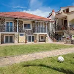 Lena Apartments II