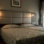 Emporiko Hotel