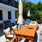 Alikias Country House