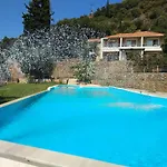 Hotel Theasis