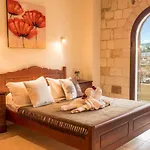 Xristinas Seaside Apartments