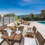 En Lefko Boutique Apartments