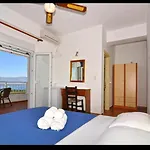 Lisa\'S Place
