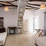Irida House