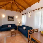 Delphinus Villas-Villa Nikitas