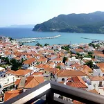 Denise Hotel