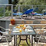 Villa Arion