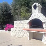 Olivetree House