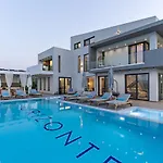 Orizontes Deluxe Residence