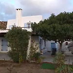 Karades Houses Medusa