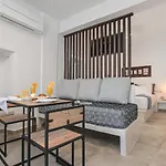 Venetian Suites II