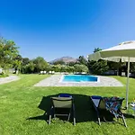 Villa Aurora