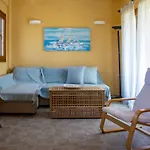 Seaview Maisonette