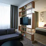 Amazon Hotel