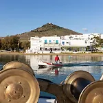 Casa Nileas For Cycladic Summer Living Right On The Bay And Beach!