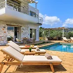 Villa Kingstone 2