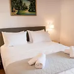Sophie\'S Apartment 1&2