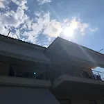 Sofia\' S Beach House