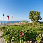 Hotel Kathrin Beach