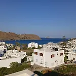 Kominos Houses