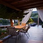 Deluxe Apartment Near The Airport Adults Only