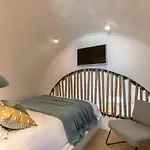 Santo Bloom Luxury Villas